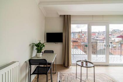 Studio Flat with Terrace in Balat Fatih - image 15