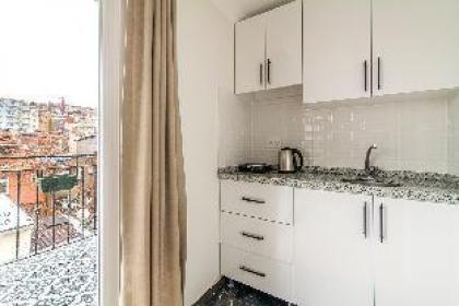 Studio Flat with Terrace in Balat Fatih - image 6