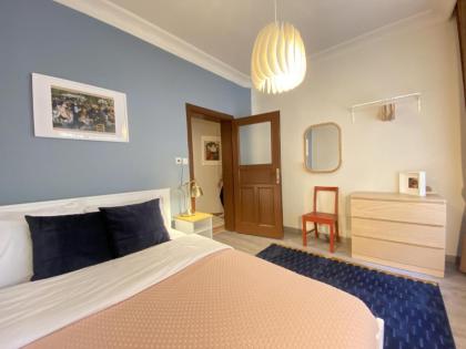 Capacious Flat Near Taksim Square in Beyoglu - image 13