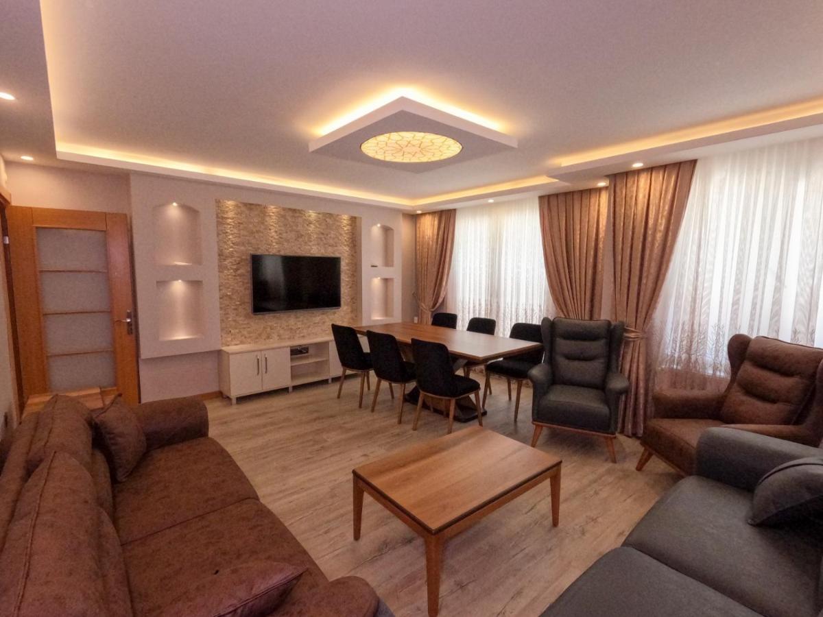 Big Historia Apartment - main image