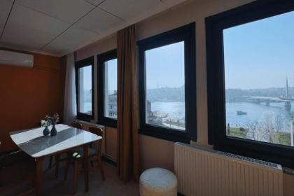 Karaköy GoldenHorn Ultra Luxury Flat 4BRSea View - image 18