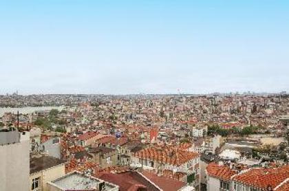 Outstanding Flat With City and Sea View in Beyoglu - image 19