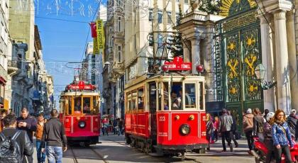 Central and cozy flat in Taksim - image 12