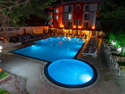 Gardan Hotel - image 2