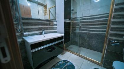 Modern & Bright 1-bdr Apartment Forum Istanbul - image 12