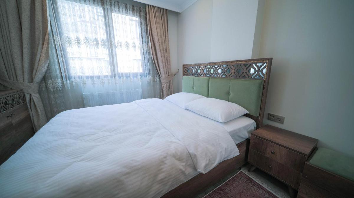 Cozy & Comfy 1-bdr Apartment Near Forum Istanbul - image 5