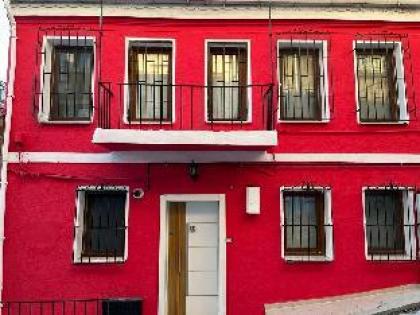 Red Dublex Tiny house in Taksim  - image 8