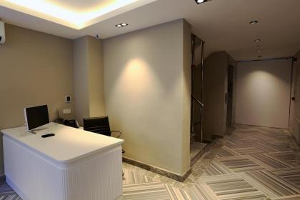 Sel Suite Hotel - image 12