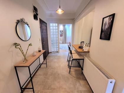 Spacious 3br Apartment At Taksim - image 20