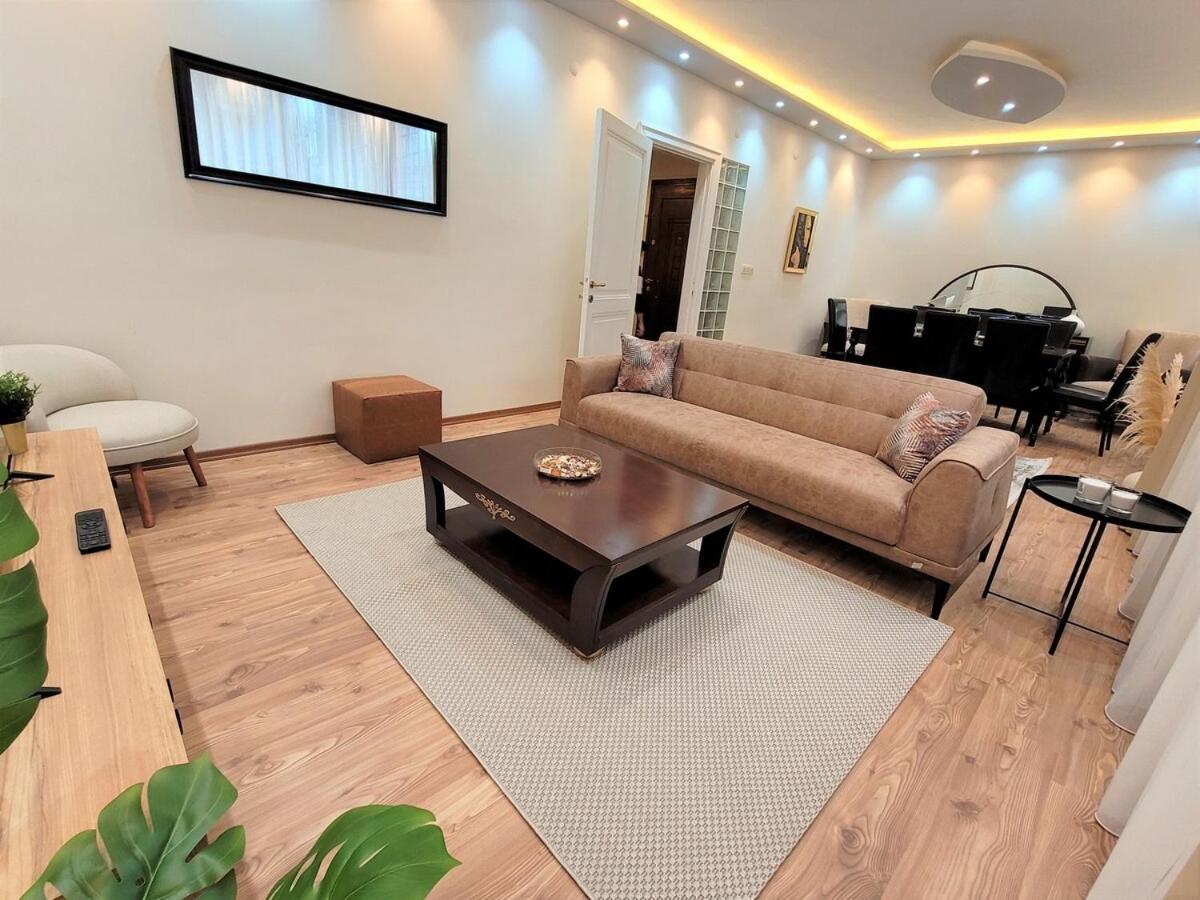 Spacious 3br Apartment At Taksim - image 3