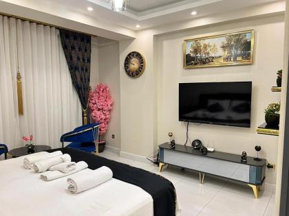 The Golden Horn Deluxe Vip Suite Beyoglu Istanbul - image 15