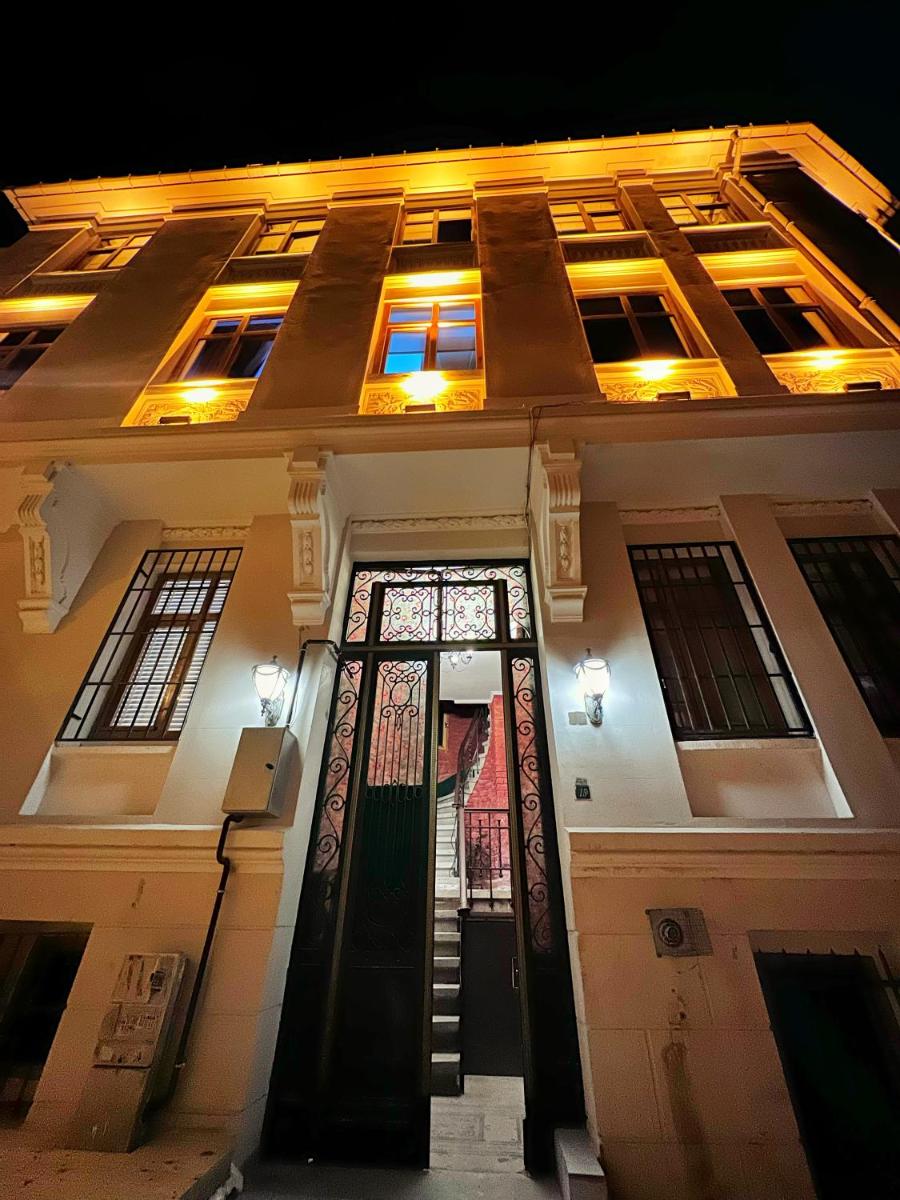 Emmy Hotel Taksim - image 2