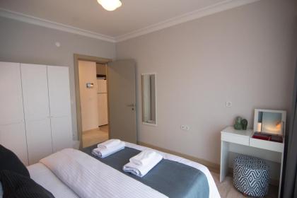 Bright & Cozy 1bdr Near Biz Cevahir Hali Mall - image 15