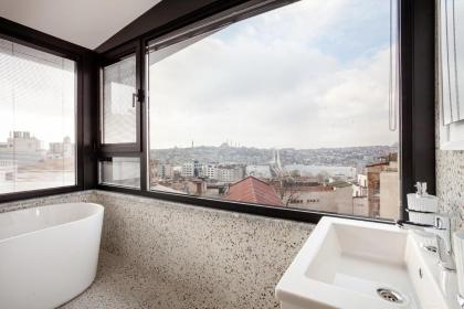 Bellavia Deluxe Penthouse with Sea View - image 5