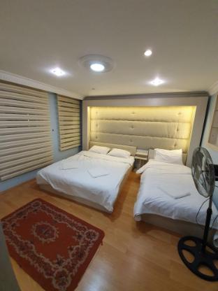 Taksim Suite II - image 2